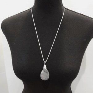 NWT-Mallorca Orquidea Pearl Gray Pendant with 24 inch 925 Silver Snake Chain